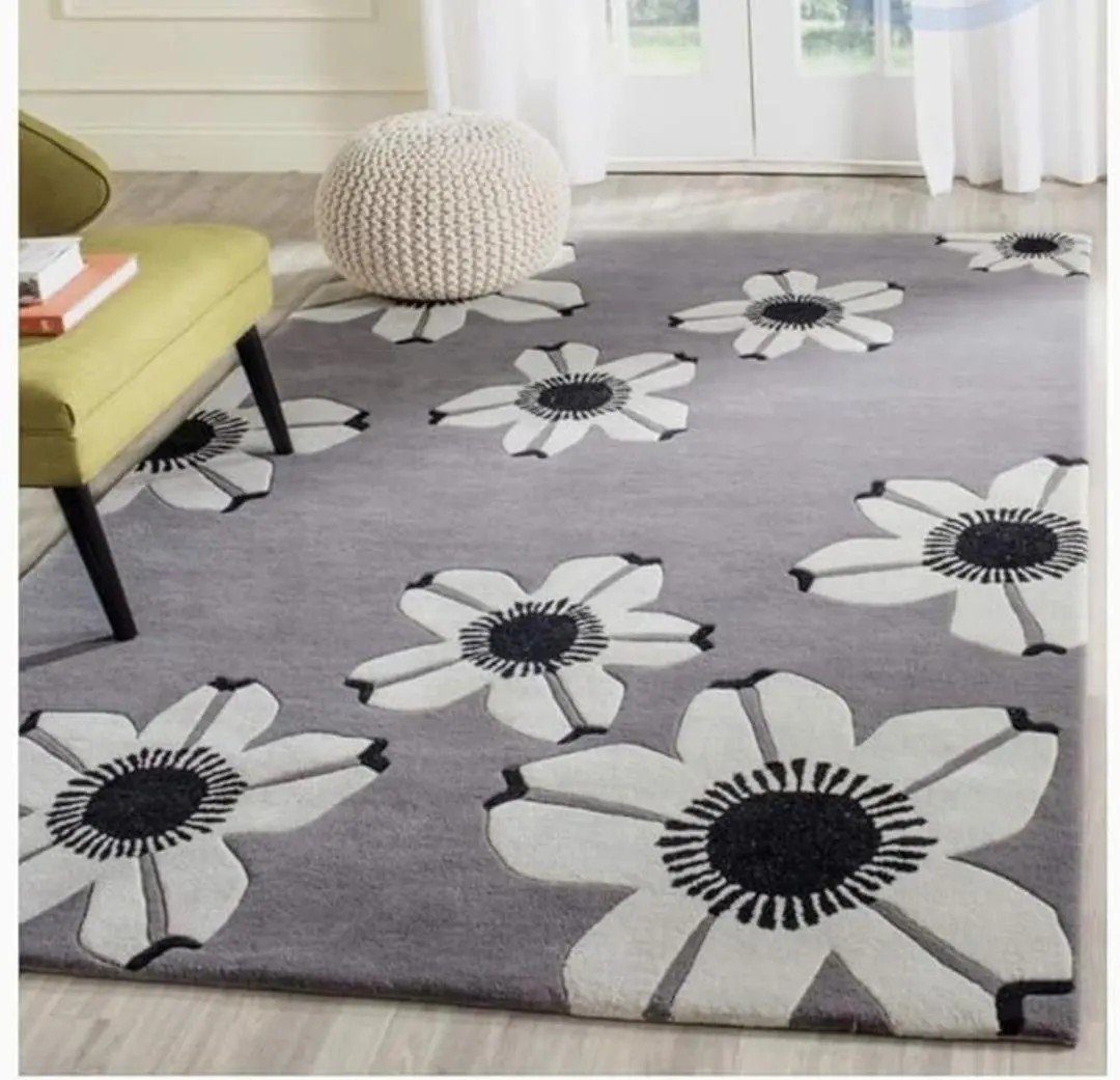 Hand-Tufted Modern Wool Rug with Cotton Backing – Stylish & Durable